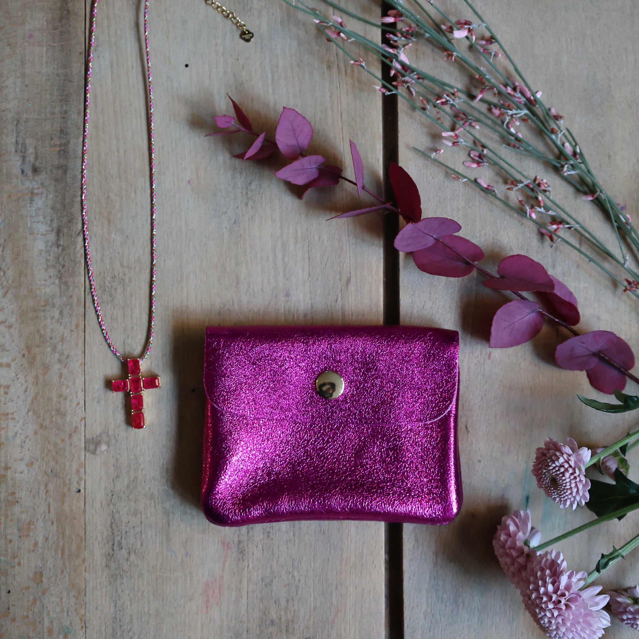 Porte Monnaie en cuir rose vif