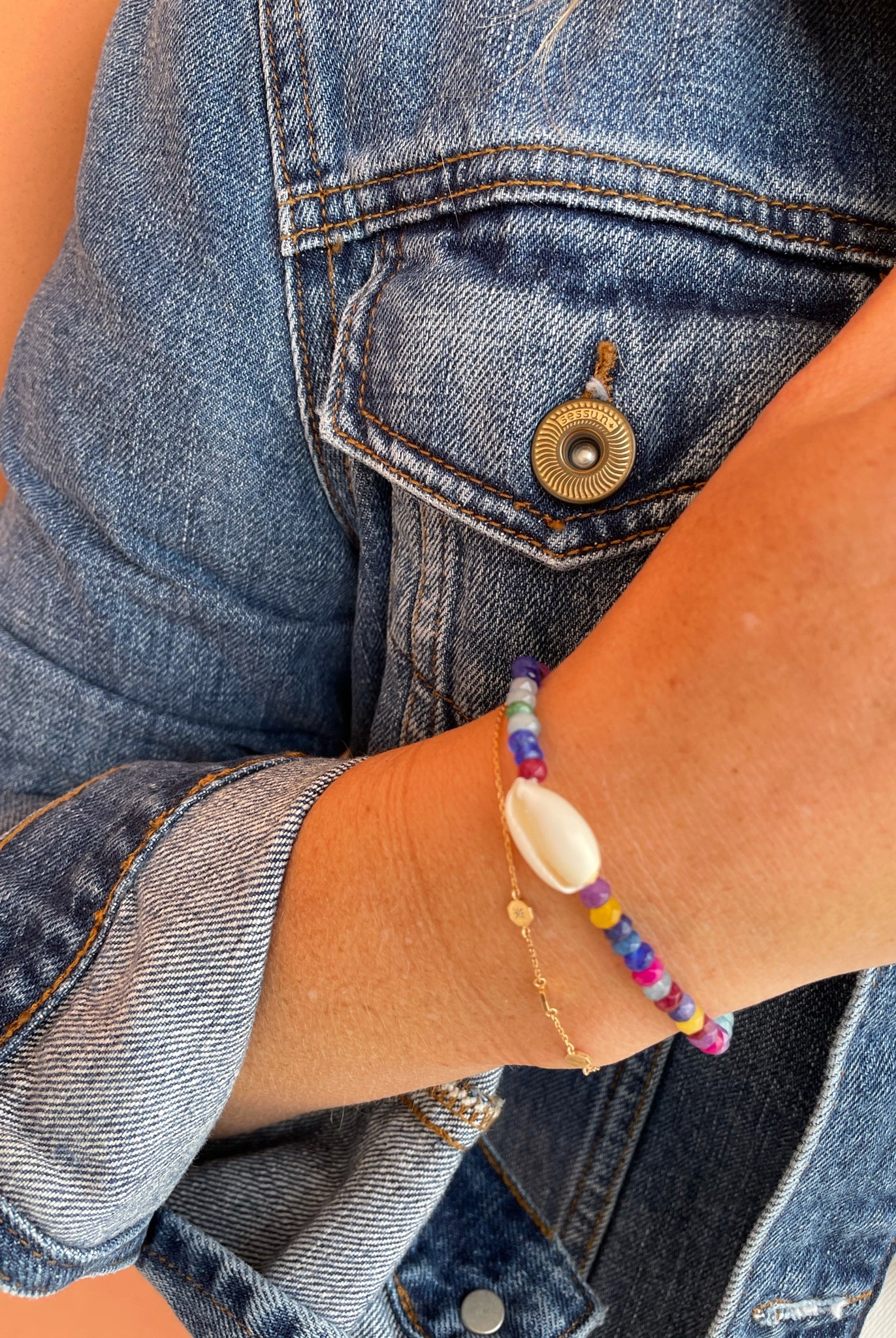 Santa Cruz_perles rondelles oeil de tigre-cauri