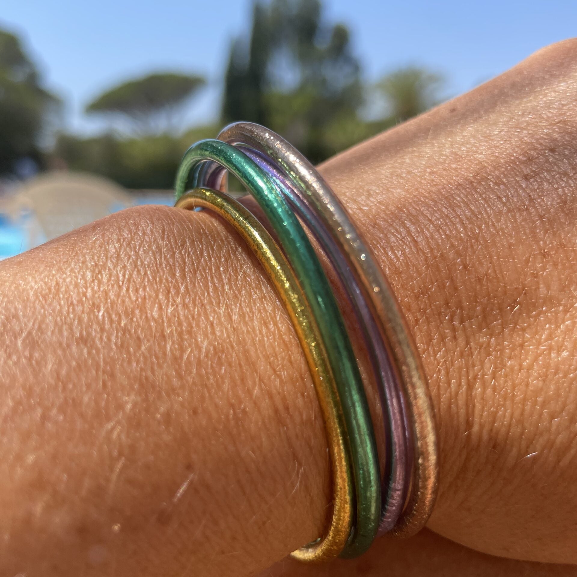 joncs fins colorés piscine