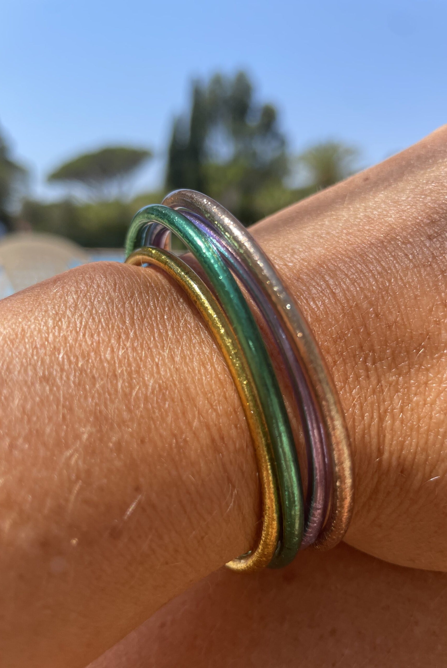 joncs fins colorés piscine