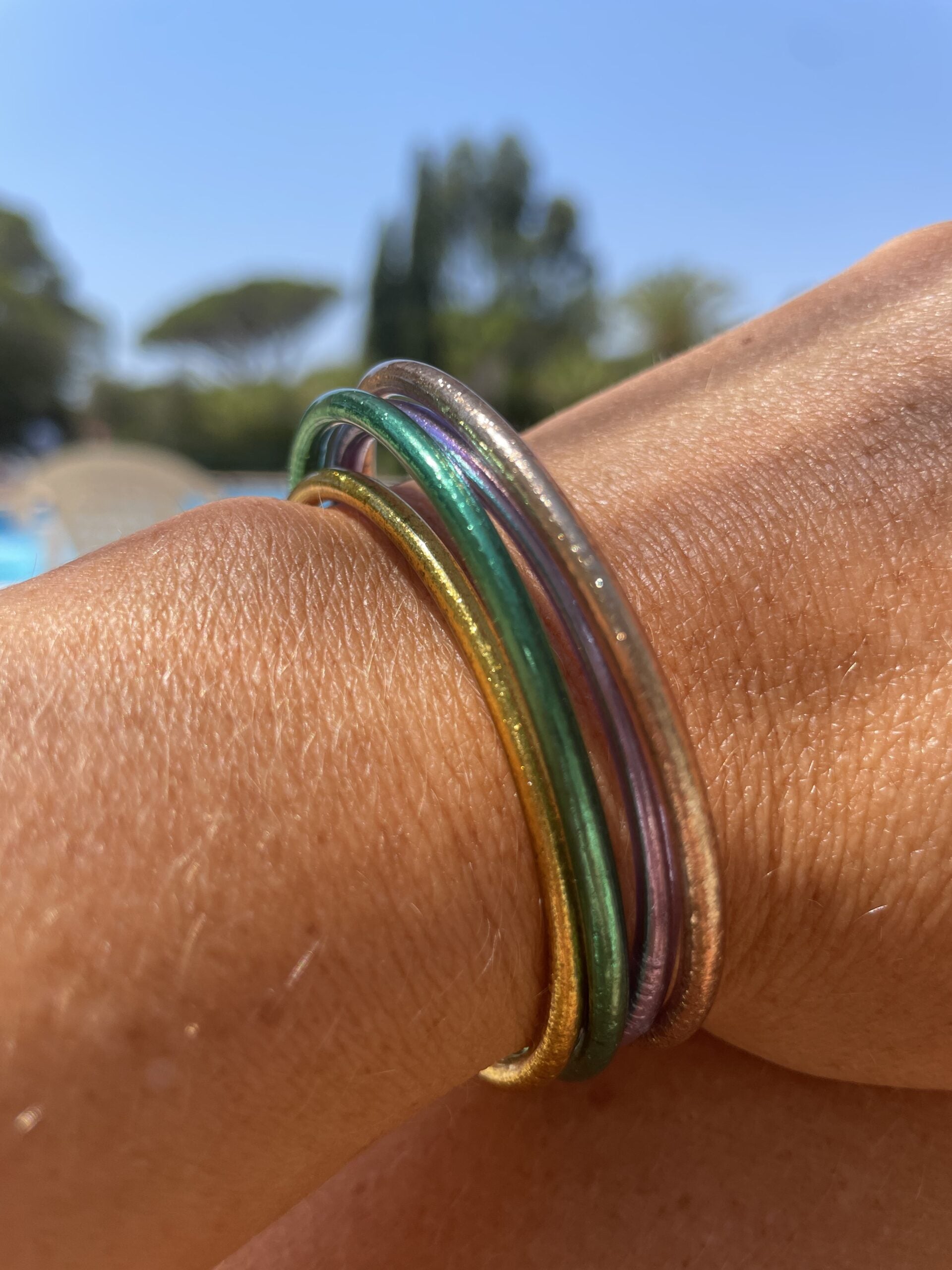 joncs fins colorés piscine